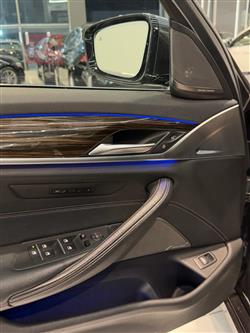 بی ئێم دەبڵیو سیریەس 5